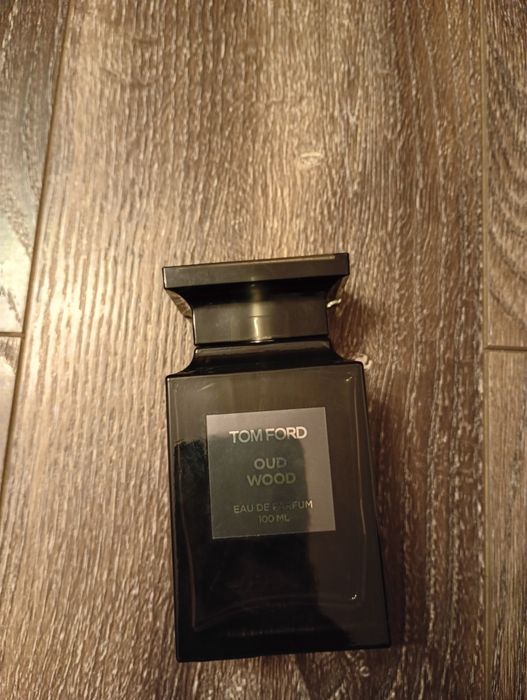 Tom Ford Oud Wood autentic