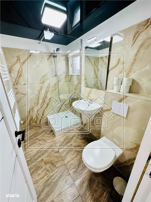 Casa tip duplex, 177 mp utili, 3 locuri de parcare - Selimbar