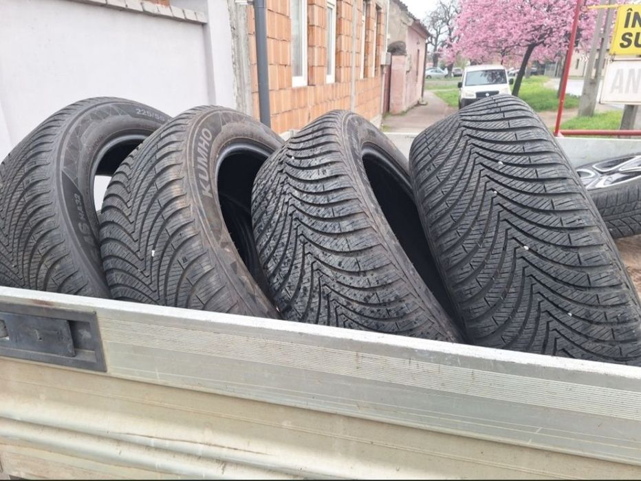 Anvelope 225/55/r18 all season 4 bucati