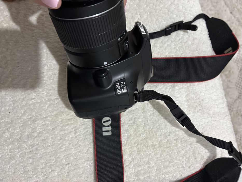 Фотоапарат Canon Eos 1100 D