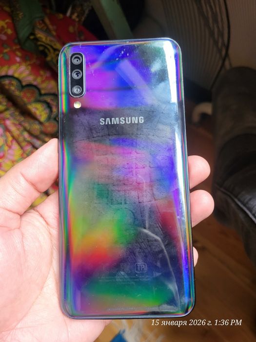 Продаётся Samsung galaxy A50