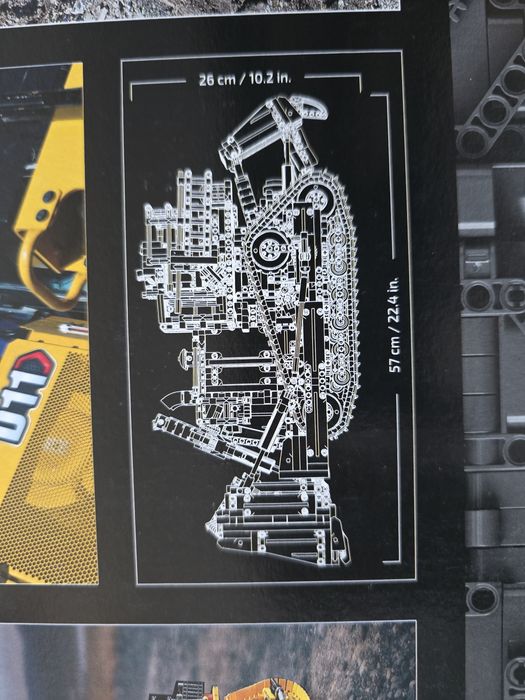 Lego Technic 42131 Cat D11 Bulldozer Лего Техник Булдозер