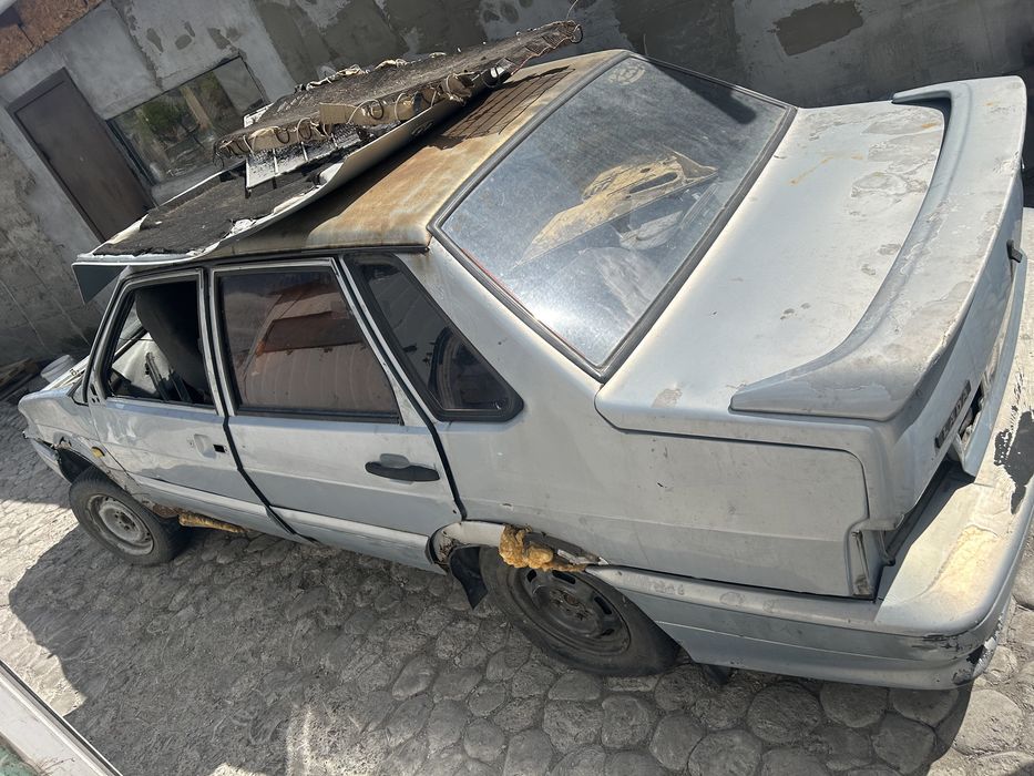 Продам ваз 2115 на разбор