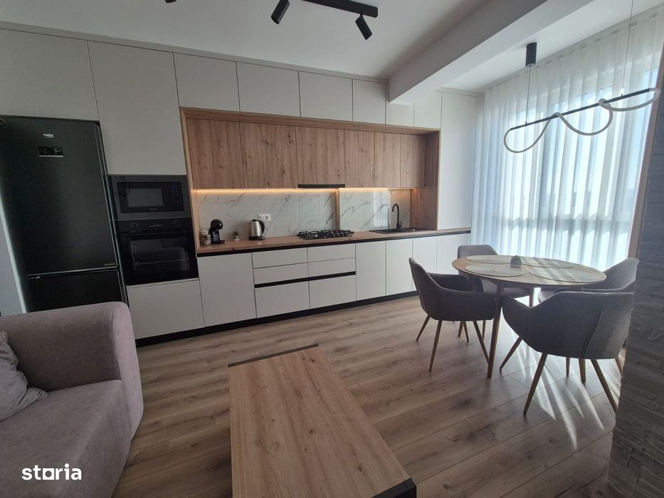 Apartament 3 camere Burdujeni de vanzare — fotografia 1