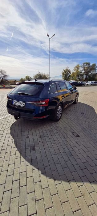 шкода Супърб комби 2.0 ТД- 2021година-автомат