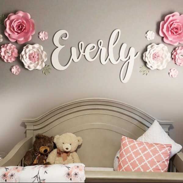 Nume personalizat din lemn