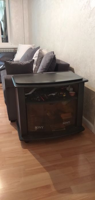 Тумба под телевизор