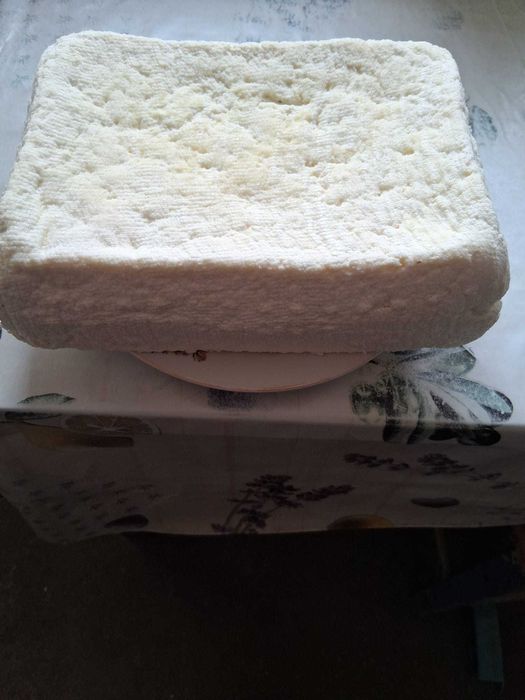 Brânză de vânzare