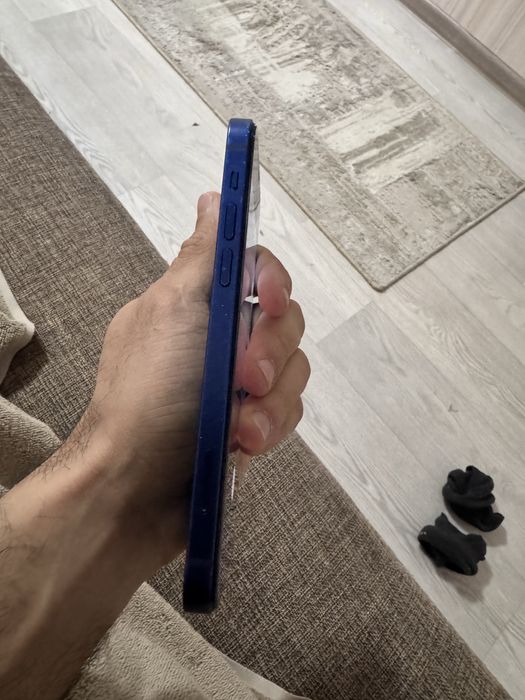 Айфон 12 128 гб!