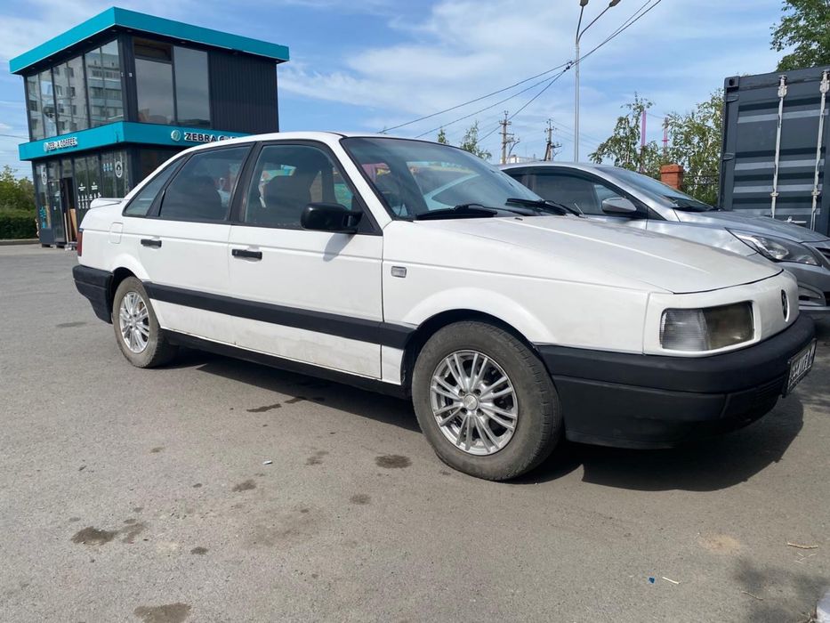 Продам пасат 1993 года
