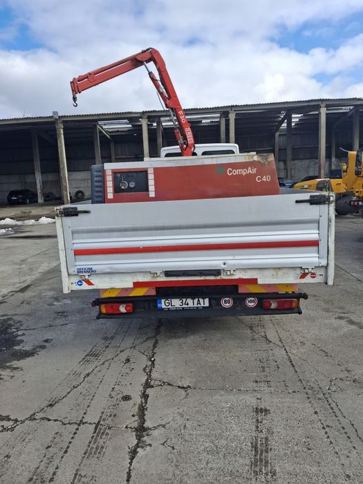 NISSAN Atleon camion