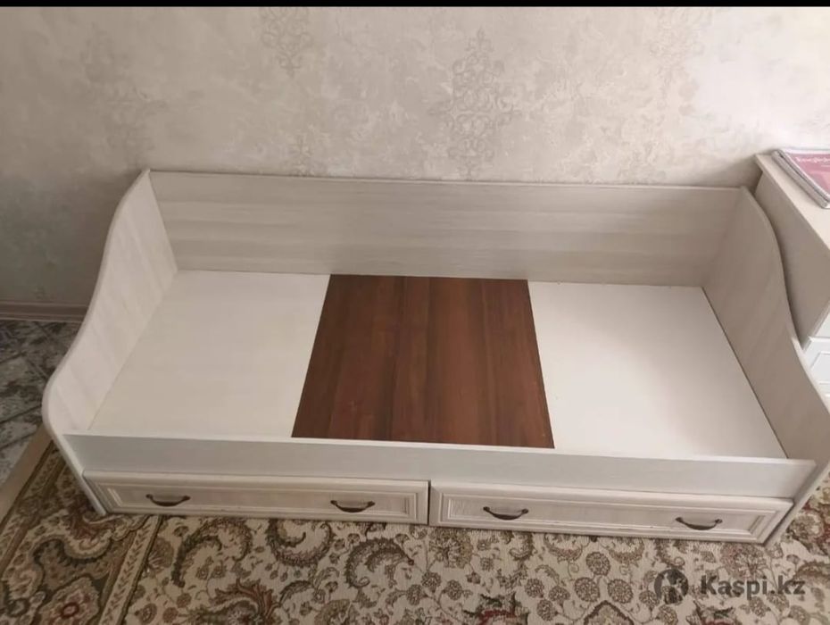 продам кровать хорошый