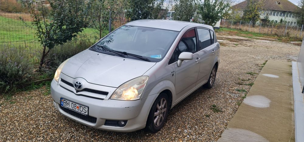 Toyota corolla verso, 2.2, 177cp, 7 locuri