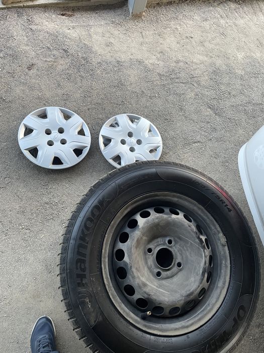 Продам заводские диски кобальт вместе шинами комплект