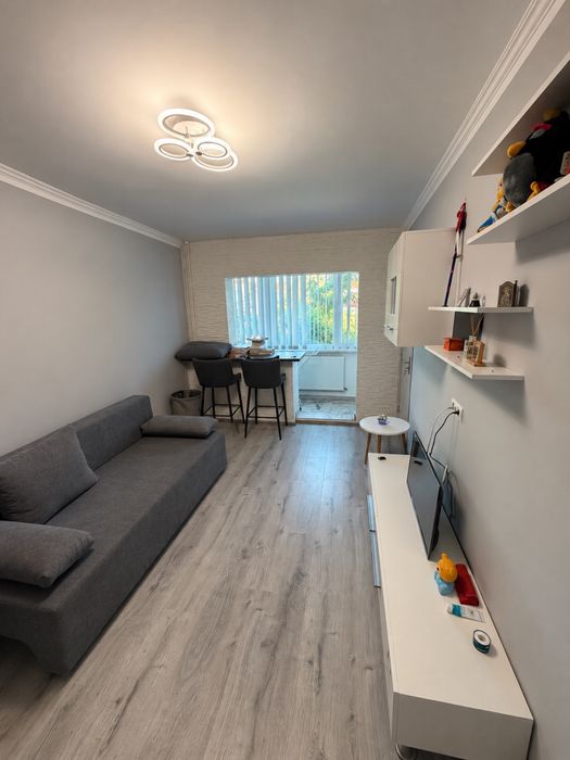 Vând apartament cu o camera - General Praporgescu