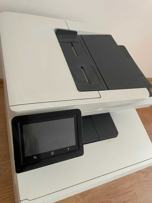 Imprimanta profesionala cu scaner HP color Laser Jet Pro MFP M377 dw