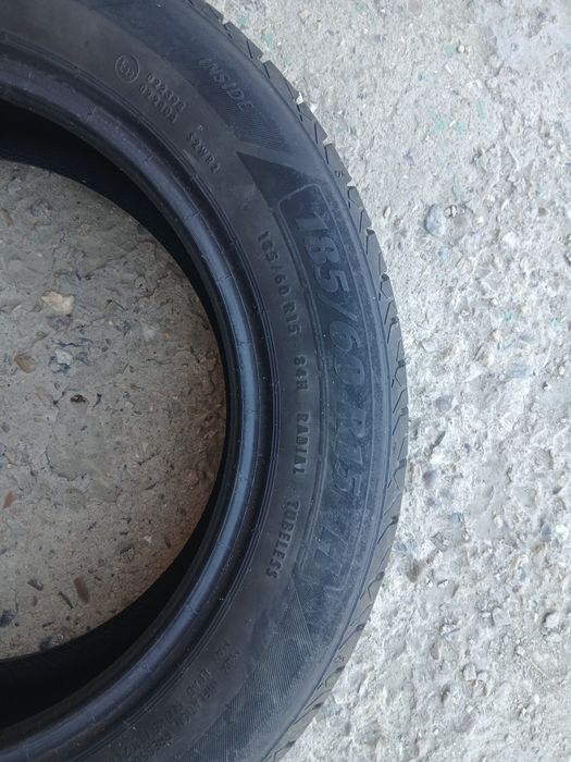 Продам резину лето на 15