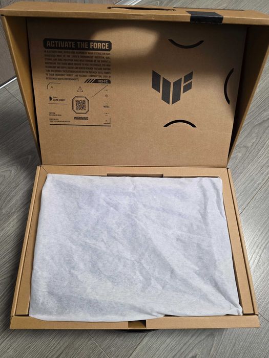 Asus TUF Gaming R7 7435HS 16GB DDR5 1TB M.2 SSD RTX 4060 8GB