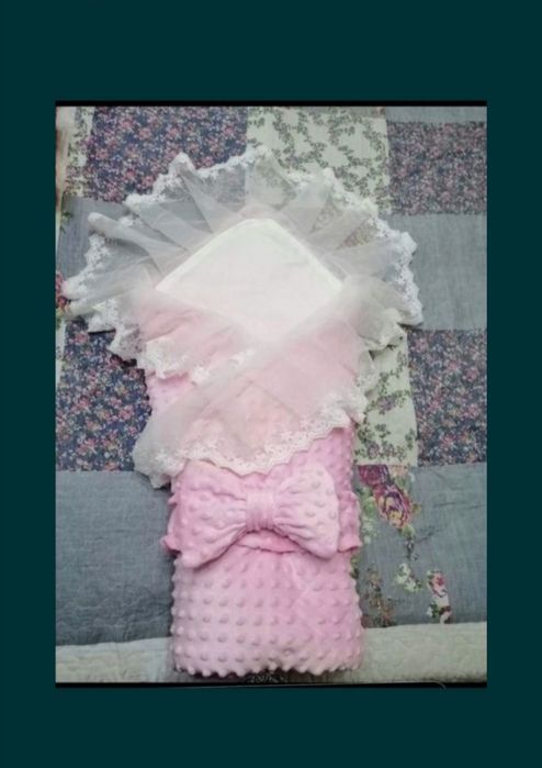 Продам детское одеяло и шапочку .