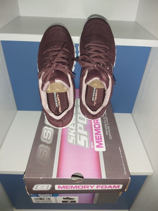Adidași skechers