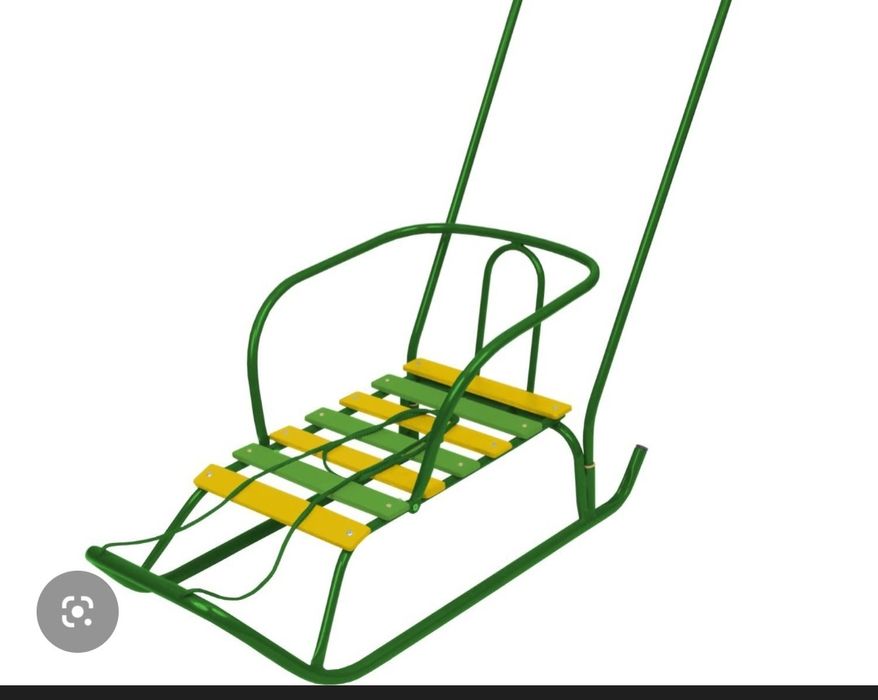 Санки подойдёт для мальчиков и девочек.