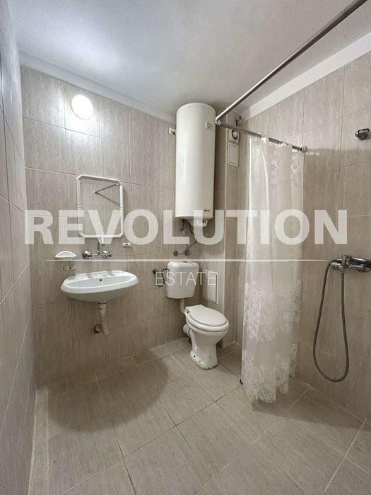 Дава се под наем Двустаен апартамент в Варна, Зимно кино Тракия - 63 кв.м за 398.82 € - Снимка #4