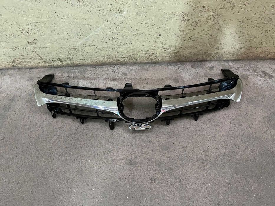 Решетка на Тойота Камри 55 USA / Камри 60 / Toyota Camry 55 USA