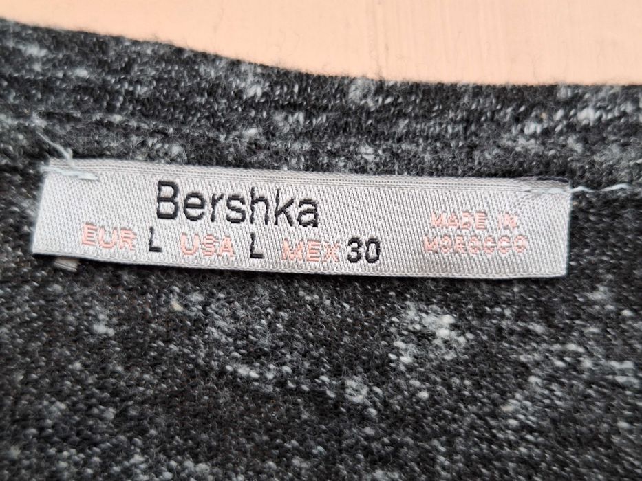 Bershka Black | rochie dama | bust 102 cm | mar. 40 - 42 | M - L