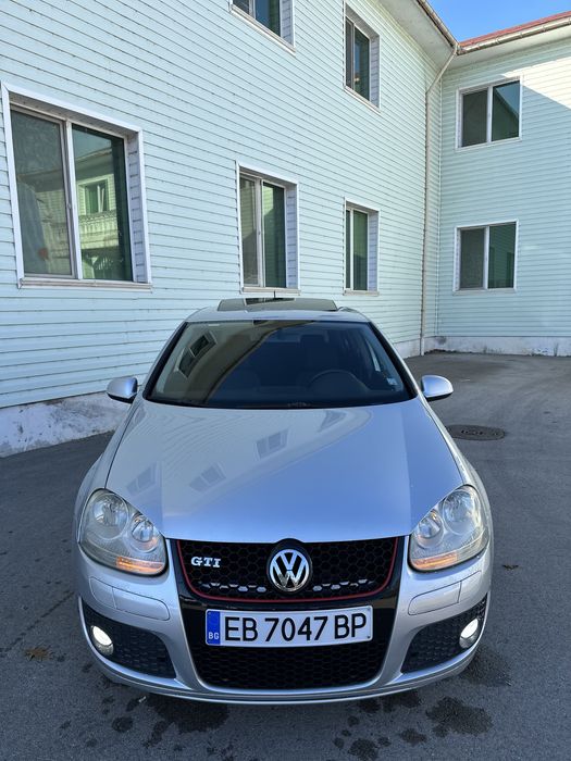 Продава се Голф 5