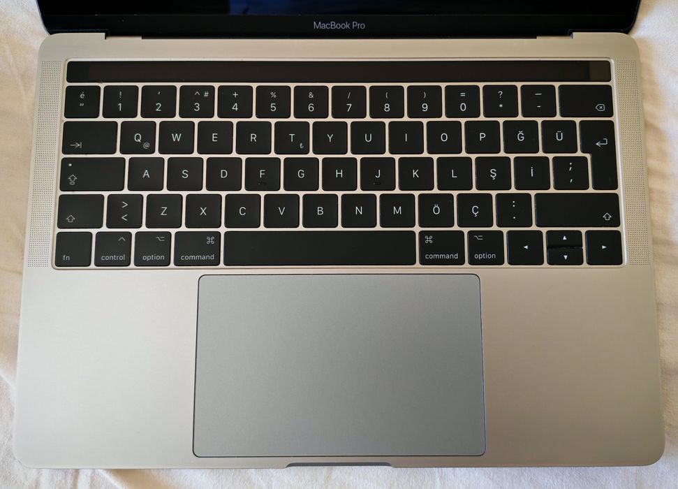 Macbook Pro 2017 16GB, 512GB SSD, touchbar
