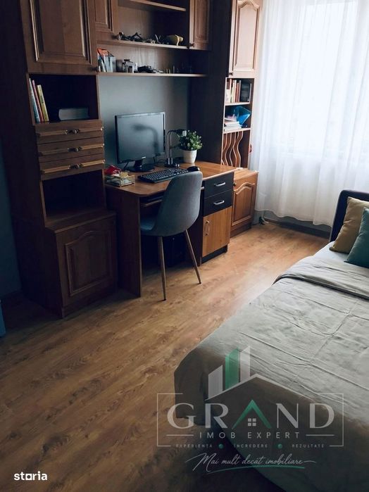 4 camere decomandate | Etaj intermediar | Investitie excelenta | Manas
