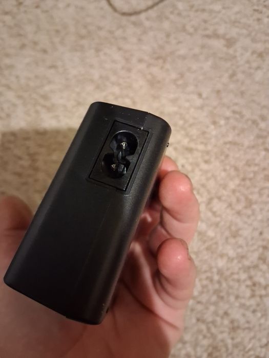 Incarcator compatibil cu baterii Canon