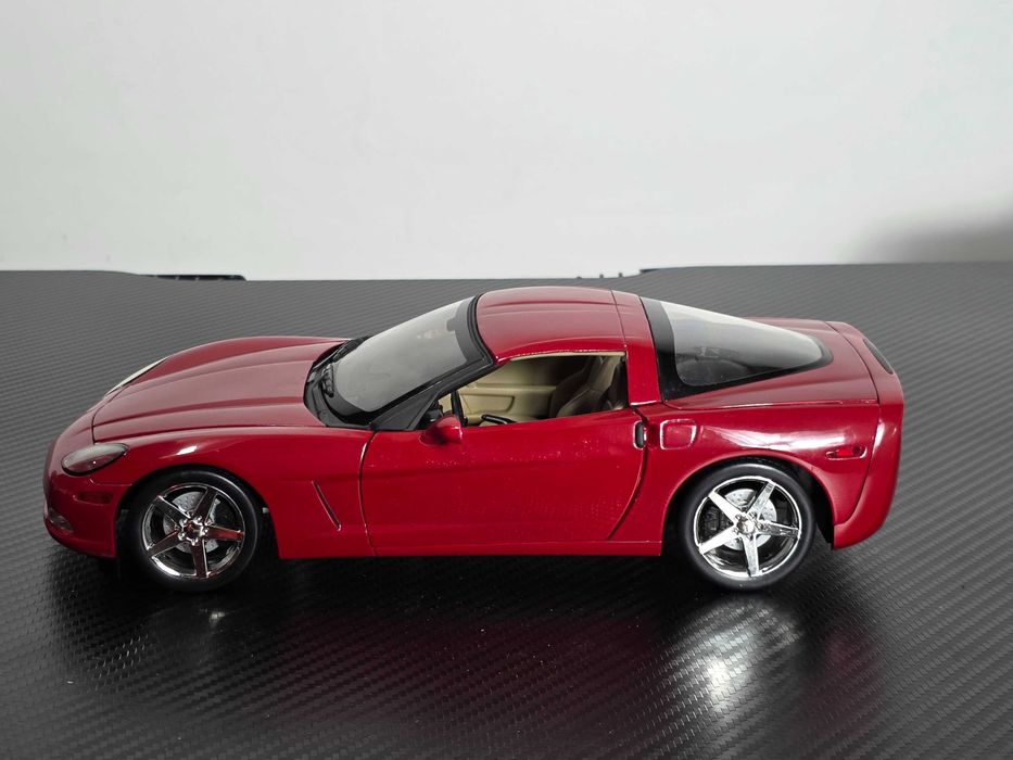 Macheta Auto 1/18 Hotwheels Chevrolet Corvette C6