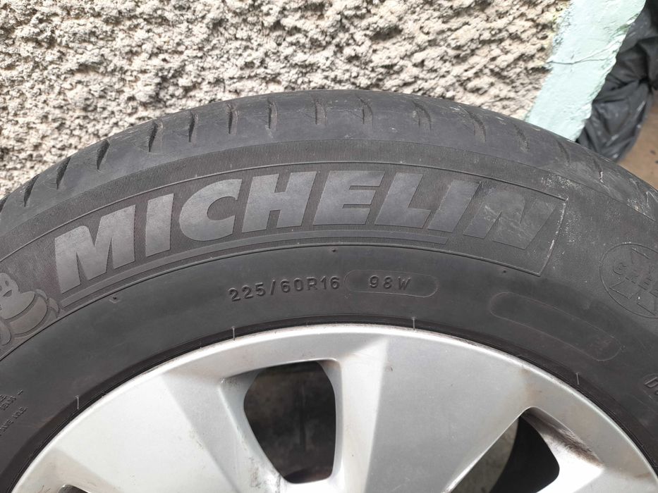 Jante Aluminiu pe 16-Audi A6 + Anvelope