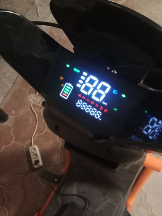 Продам электровелик срочно
