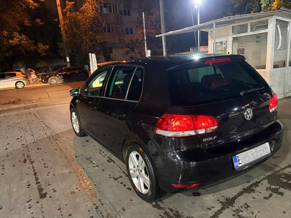 VOLKSWAGEN Golf 2012 — imagine 2