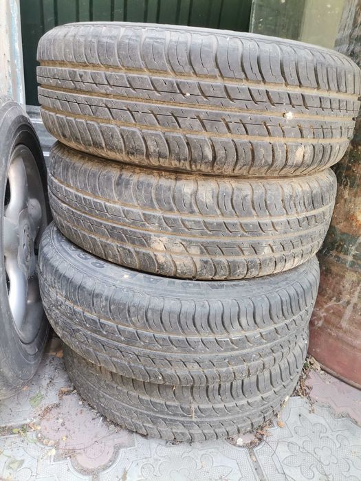 Продам шины 185/70 R14