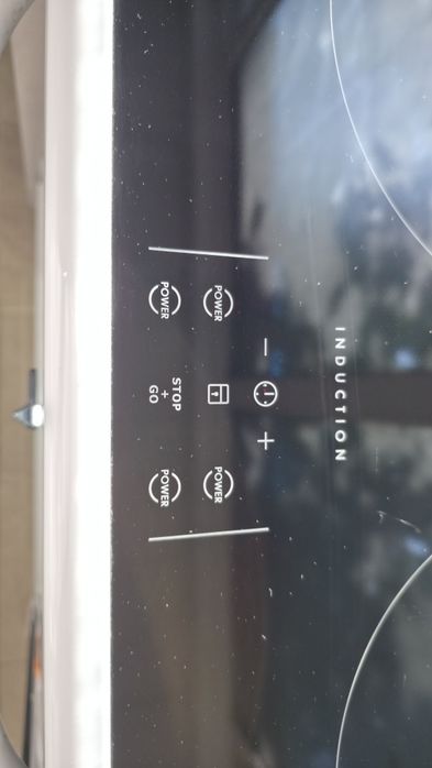 Печка с индукционни котлони Voss Electrolux ELI23020-HV 74L каталитичното самопочистване