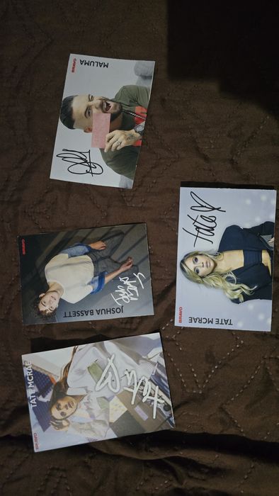 Плакати и картички с автограф от списание "Браво"