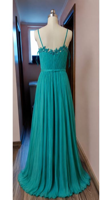 Rochie elegantă La Femme , culoare Peacock(reflexii de verde smarald și albastru, M/38, nouă cu etichetă