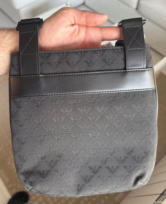 Чанта Emporio Armani