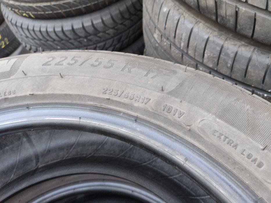 4бр Летни гуми 225 55 17 - Michelin