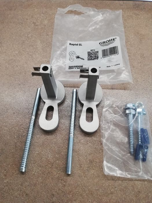 Крепежи за структора GROHE