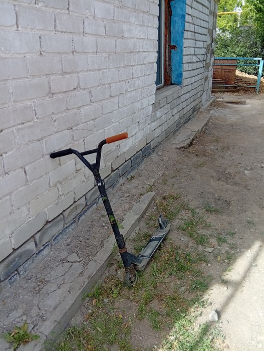 Самокат трюковой