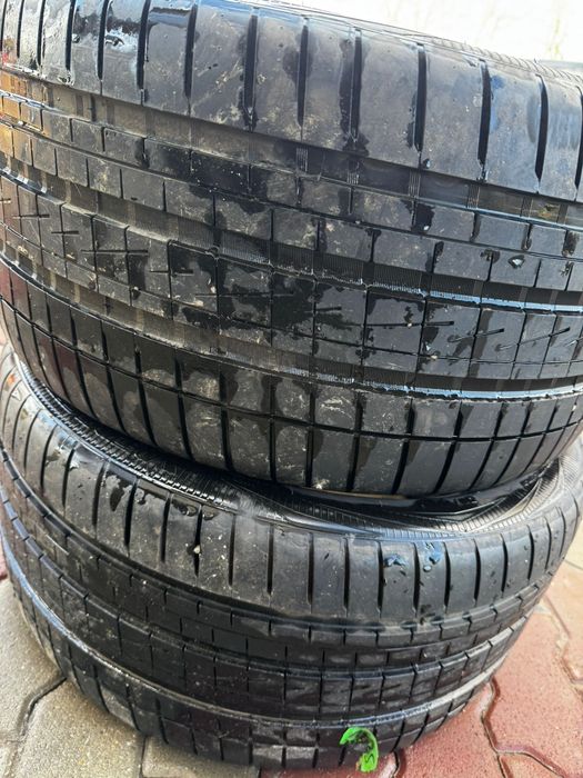 Cauciucuri 235/30 zr20 Dot 2016 am doar 2 buc