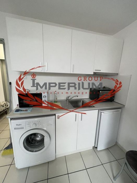 Дава се под наем Едностаен апартамент в Варна, Левски - 25 кв.м за 193.8 € - Снимка #1