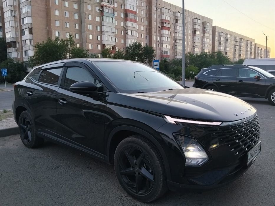 Продам Omoda C5 в отличном состоянии