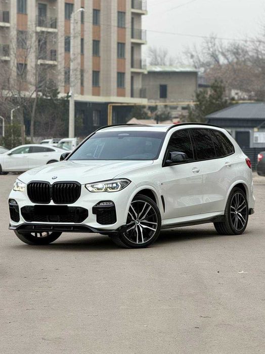 Sotuvda BMW X5 M50i