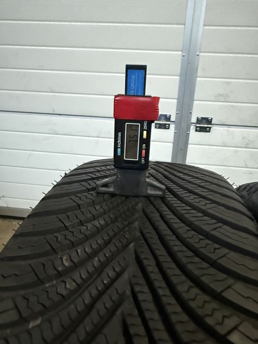 SET 4 Anvelope Iarna 215/55 R17  Michelin Alpin 5