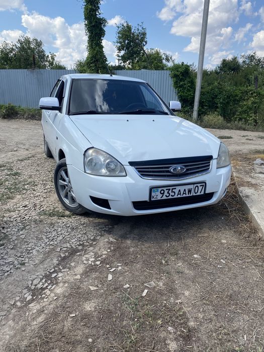 Приора 2011 г с кандером